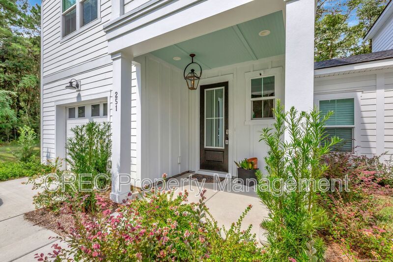 Luxury, Space, and Comfort in One Exceptional Home property image