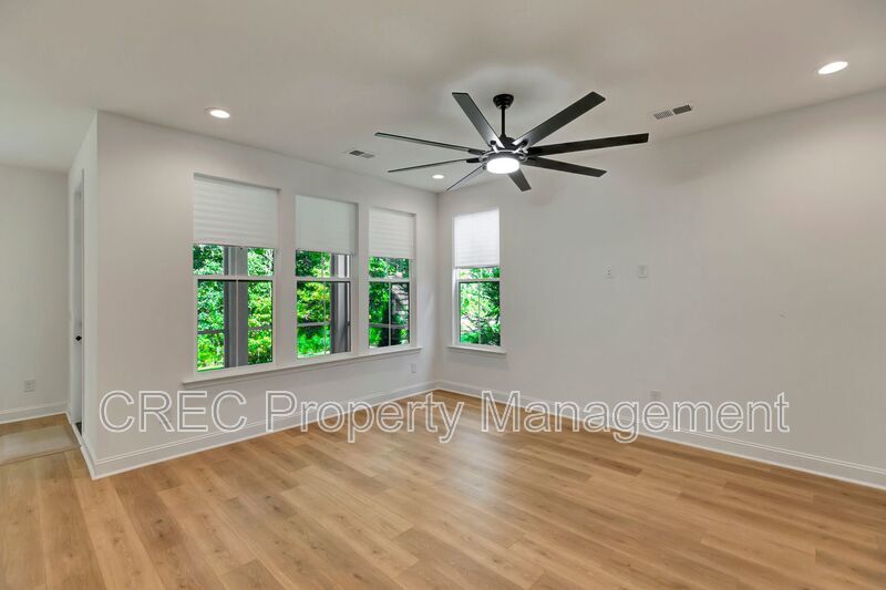 Luxury, Space, and Comfort in One Exceptional Home property image