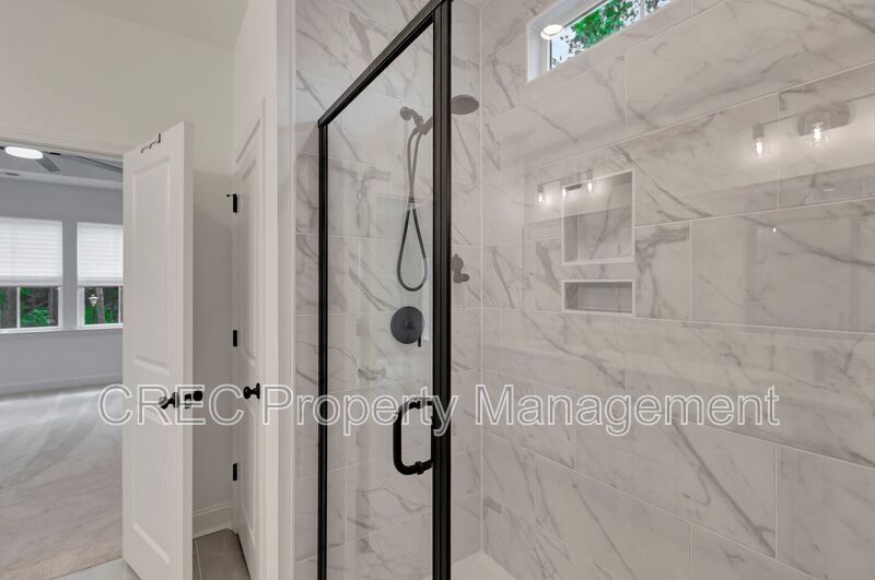 Luxury, Space, and Comfort in One Exceptional Home property image