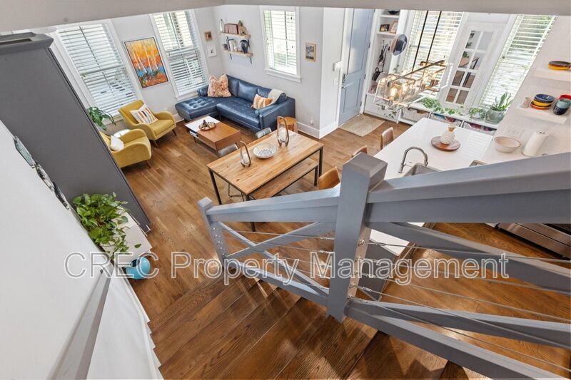 Luxury Three Level Downtown Charleston Home Near Hampton Park with Private Balconies property image