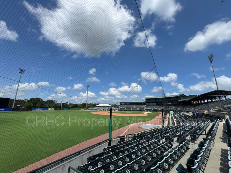 Luxury Three Level Downtown Charleston Home Near Hampton Park with Private Balconies property image