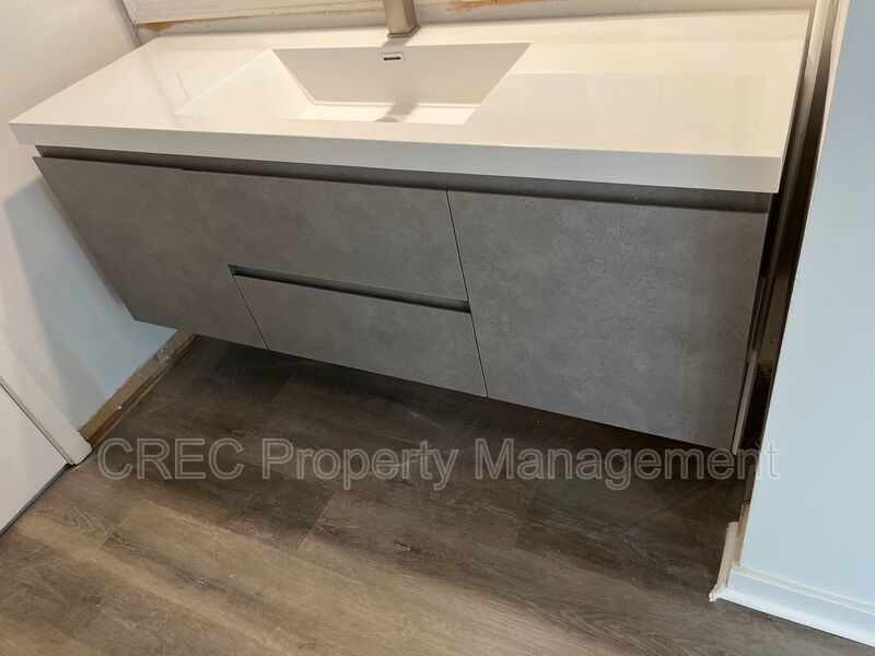 COMPLETELY RENOVATED Condo in West Ashley! property image