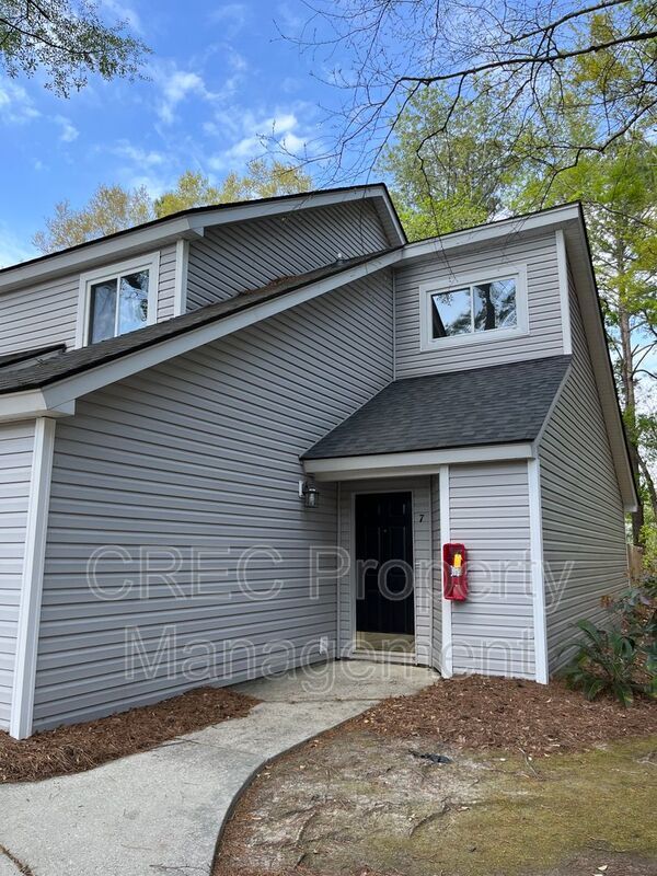 Gorgeous GC Townhome! property image