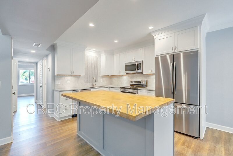Gorgeous GC Townhome! property image