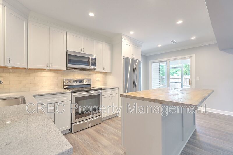 Gorgeous GC Townhome! property image