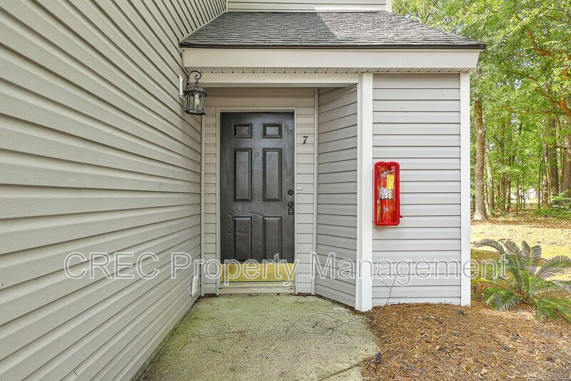 Gorgeous GC Townhome! property image