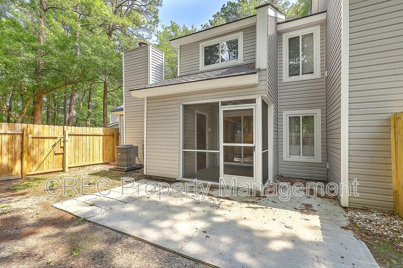 Gorgeous GC Townhome! property image