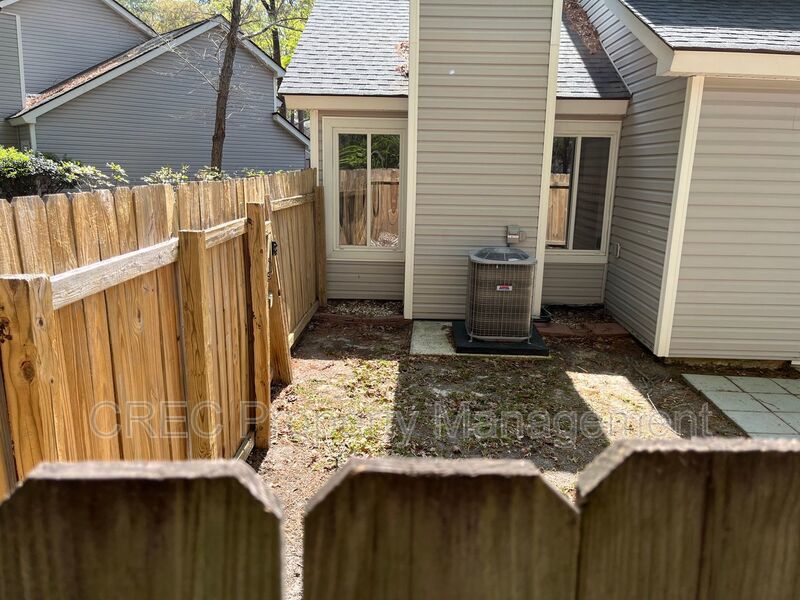 Gorgeous GC Townhome! property image