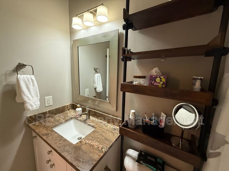 Move-In Ready & Fully Furnished Chic Condo in Grove Park at Grand Oaks property image