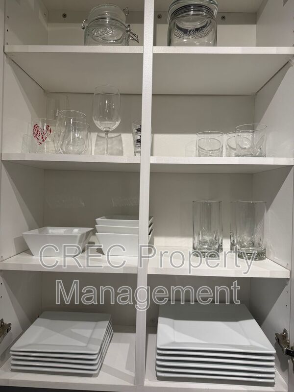 Move-In Ready & Fully Furnished Chic Condo in Grove Park at Grand Oaks property image