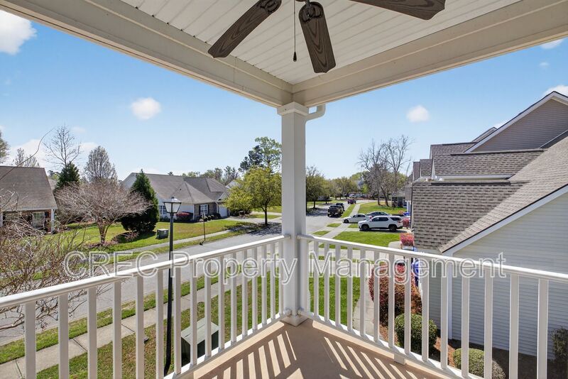 Modern Comfort Meets Easy Living Near Shopping, Dining, and Schools property image