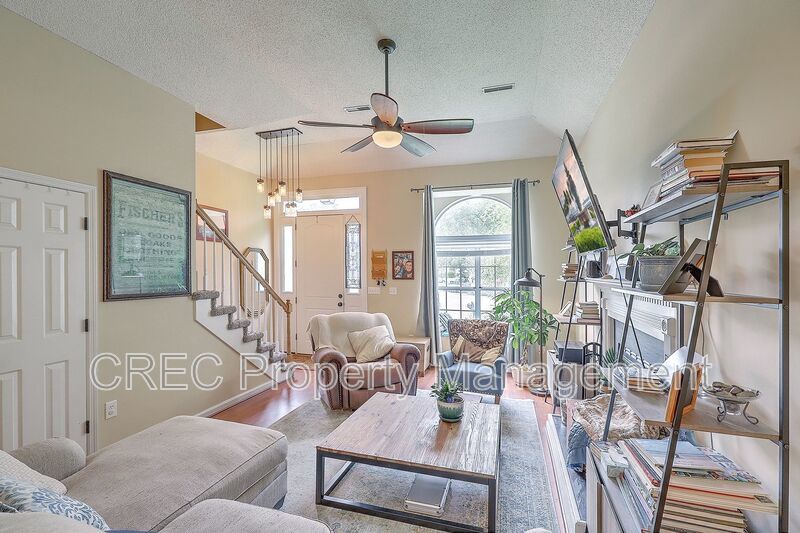 Perfect Melrose Home! property image