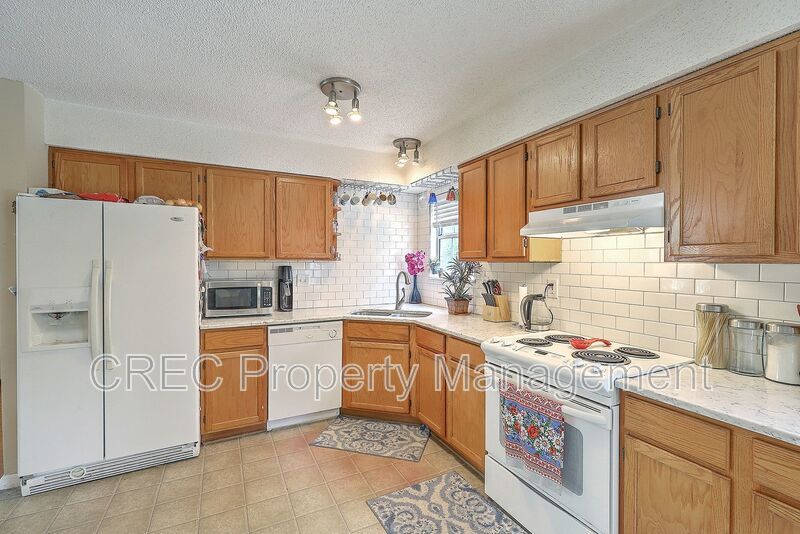 Perfect Melrose Home! property image