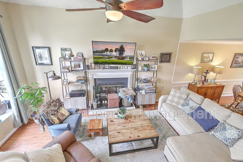 Perfect Melrose Home! property image