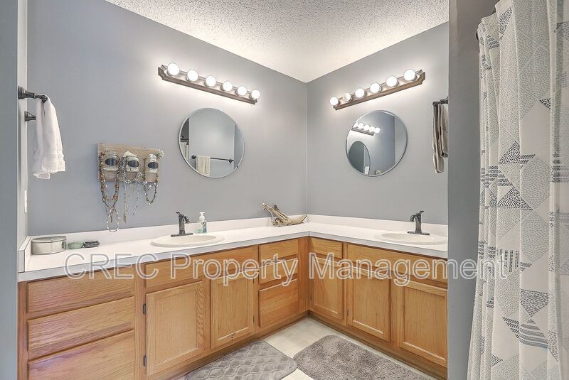 Perfect Melrose Home! property image