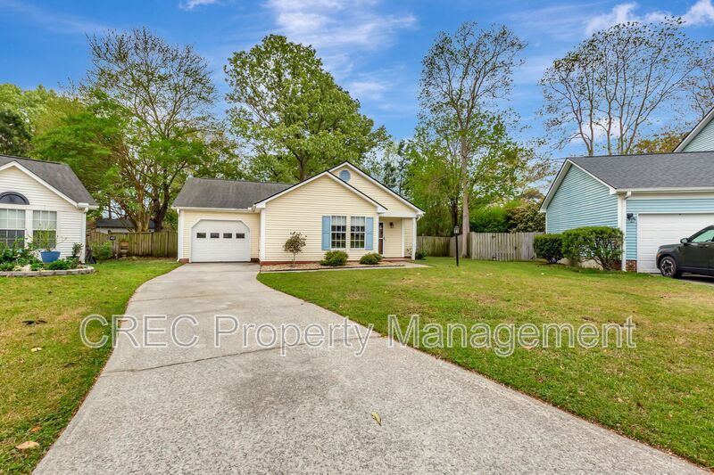 Move-In Ready Cul-de-Sac Ranch with Updated Kitchen & Private Fenced Yard in Devon Forest property image