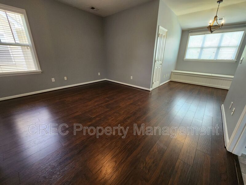 Gorgeous Home in White Gables! property image