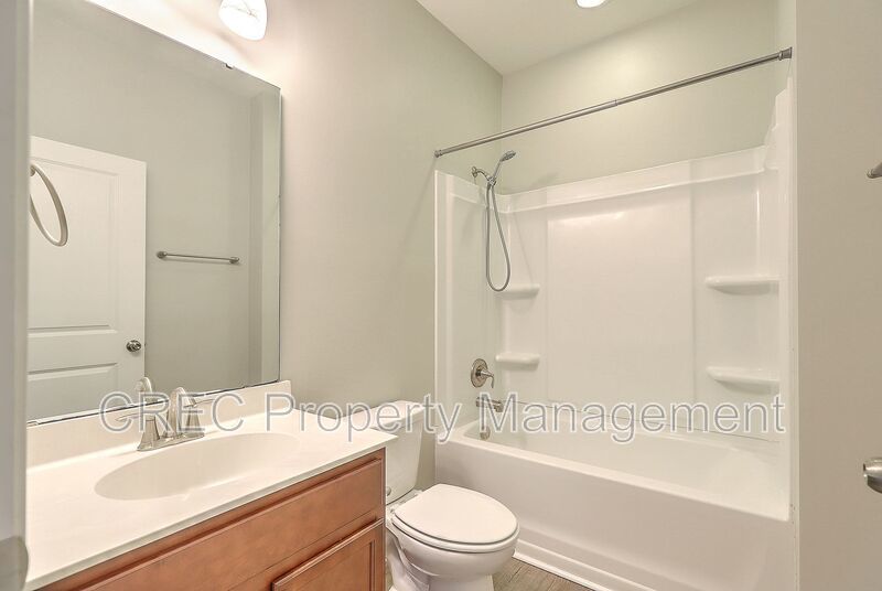 Great single story ranch home and close to everything property image