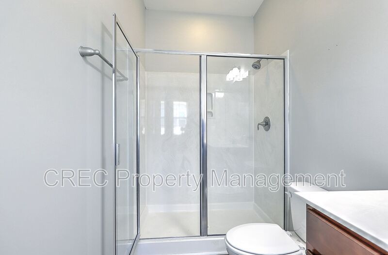 Great single story ranch home and close to everything property image