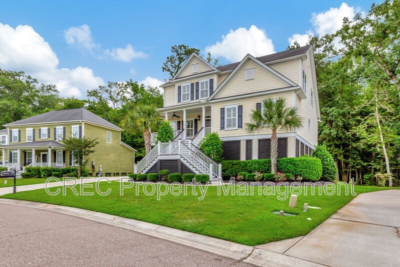 Elevated Home in The Club at Legends Oaks Plantation property image