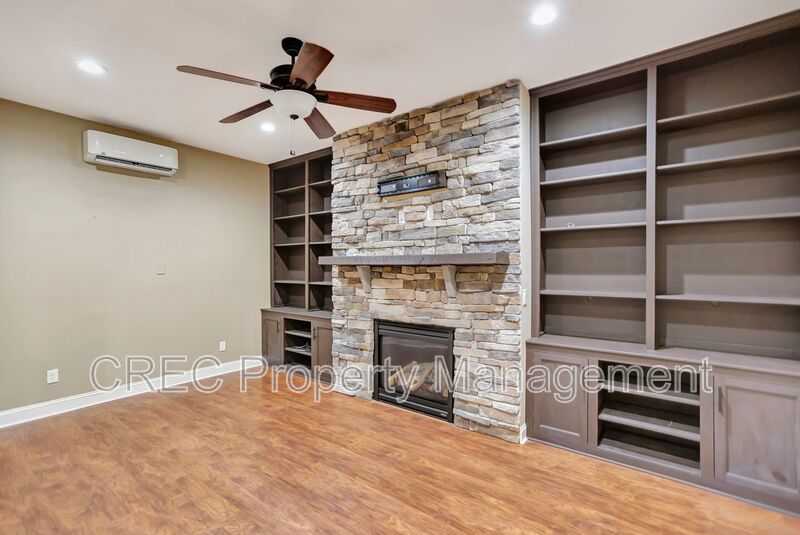 Elevated Home in The Club at Legends Oaks Plantation property image