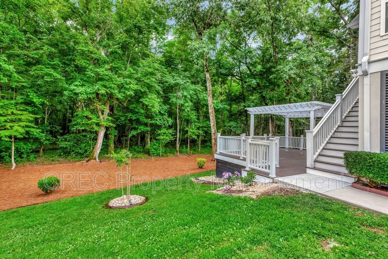 Elevated Home in The Club at Legends Oaks Plantation property image