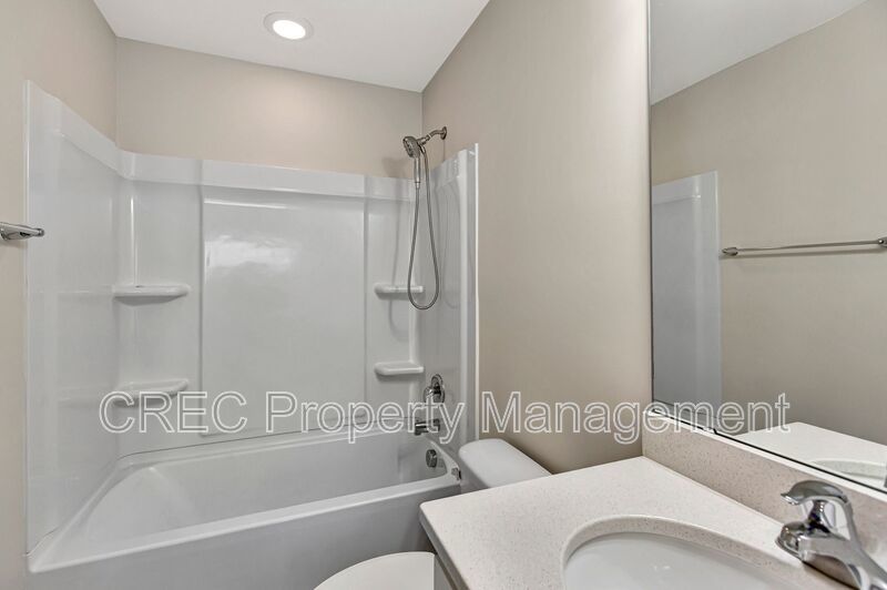 Beautiful End Unit In The Park at Rivers Edge! property image