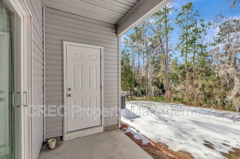 Beautiful End Unit In The Park at Rivers Edge! property image