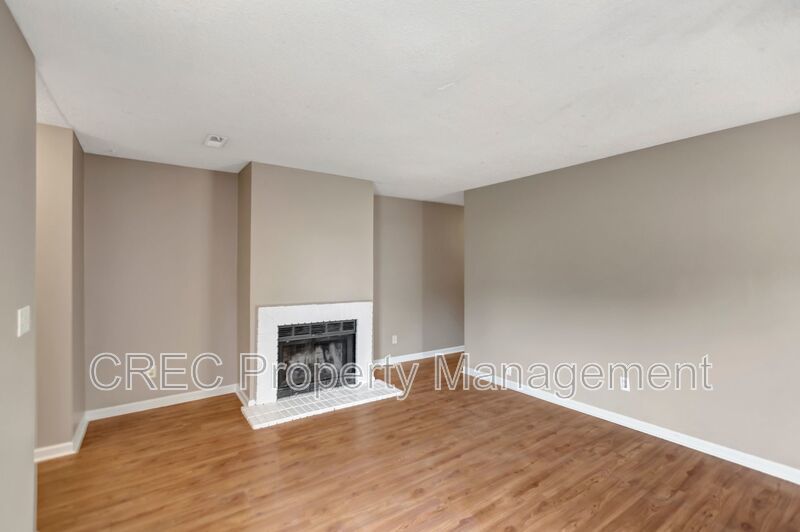 MOVE IN SPECIAL! Two Bedroom Pet-Friendly Unit in Gadsden Acres! property image