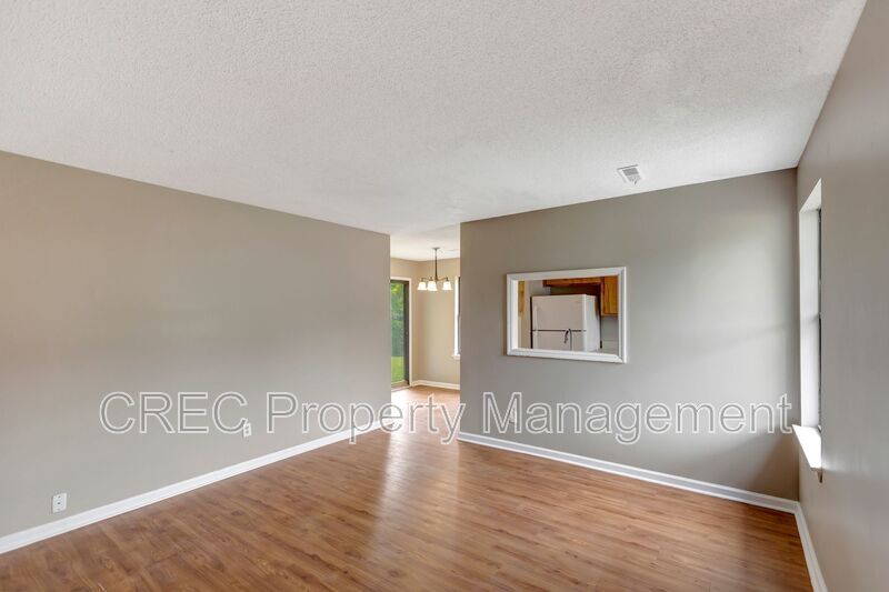 MOVE IN SPECIAL! Two Bedroom Pet-Friendly Unit in Gadsden Acres! property image