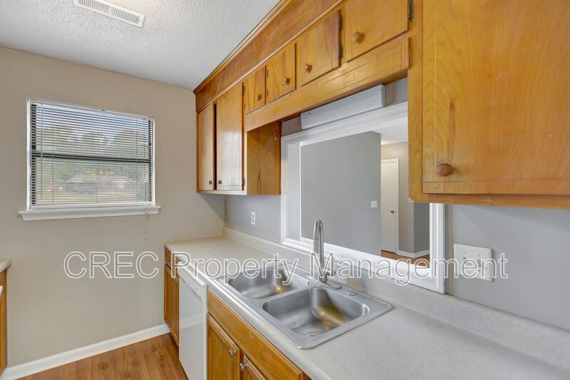 MOVE IN SPECIAL! Two Bedroom Pet-Friendly Unit in Gadsden Acres! property image