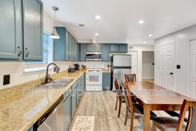 Centrally Located in North Charleston property image