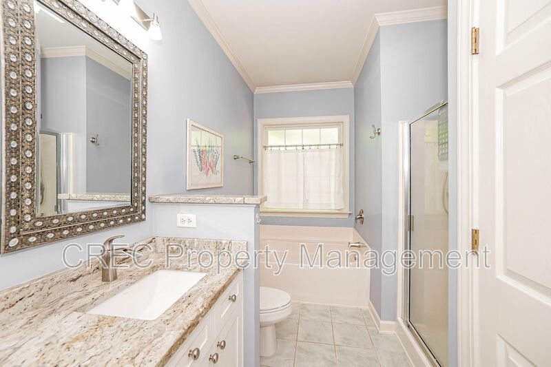 Move-In Ready & Fully Furnished Chic Condo in Grove Park at Grand Oaks property image