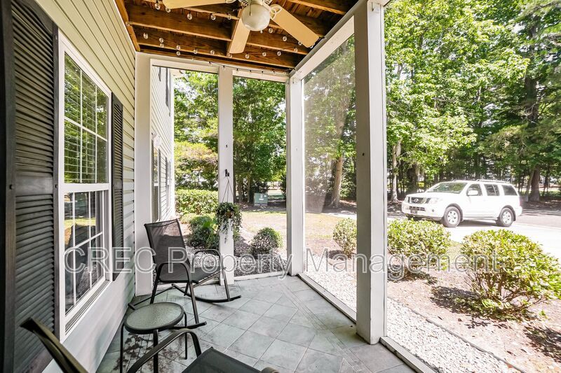 Move-In Ready & Fully Furnished Chic Condo in Grove Park at Grand Oaks property image