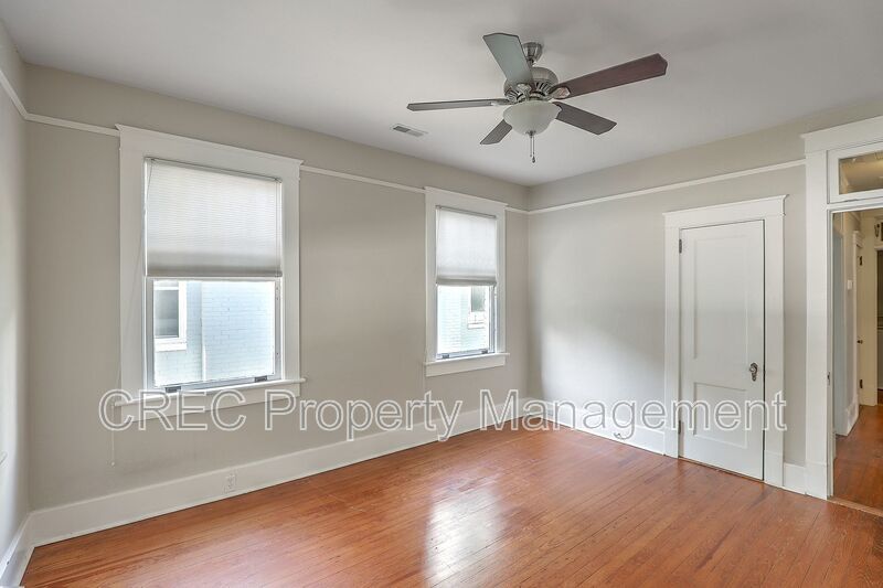 Charleston Brick Bungalow! property image