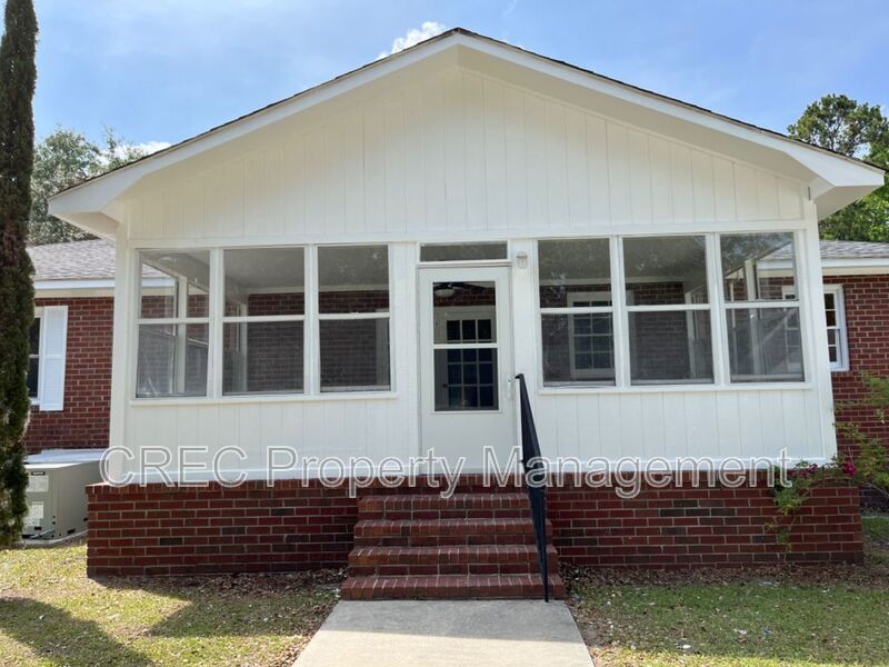 Perfect Mount Pleasant Location! property image