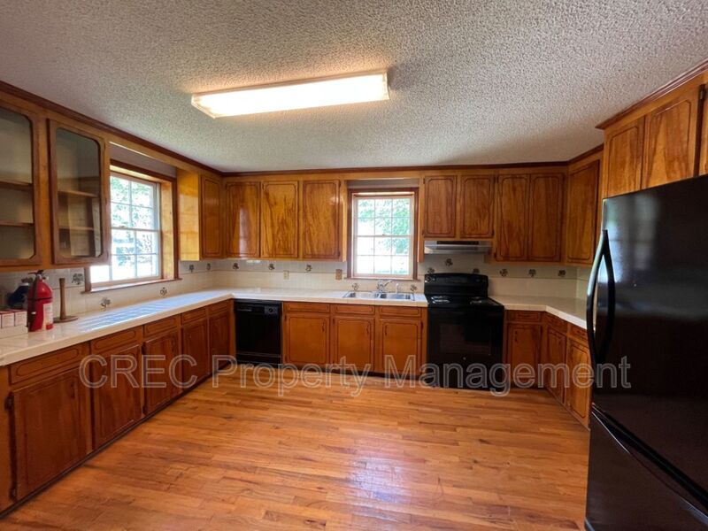 Perfect Mount Pleasant Location! property image