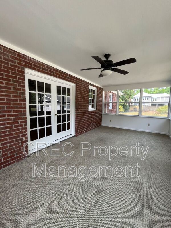 Perfect Mount Pleasant Location! property image