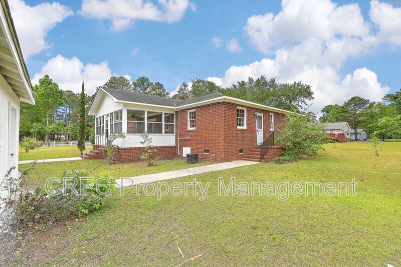 Perfect Mount Pleasant Location! property image