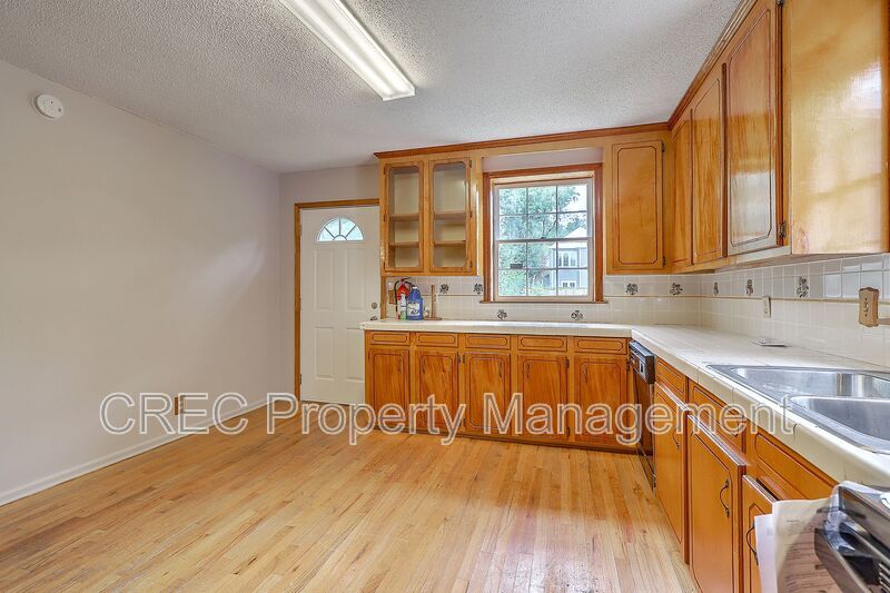 Perfect Mount Pleasant Location! property image