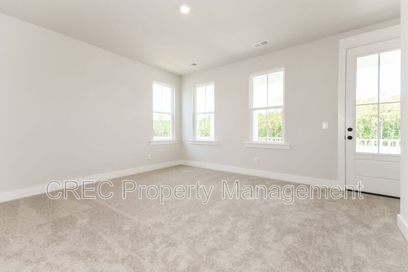 1205 Carnes Crossing property image