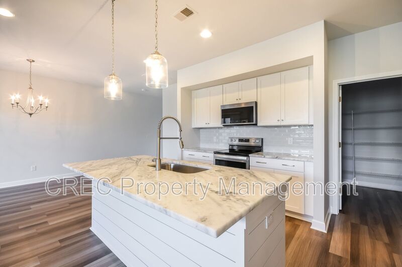 603 McLernon Trace property image