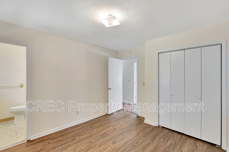 Lovely Ladson Brick Ranch! property image