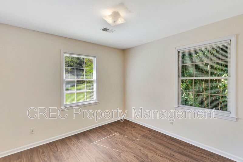 Lovely Ladson Brick Ranch! property image