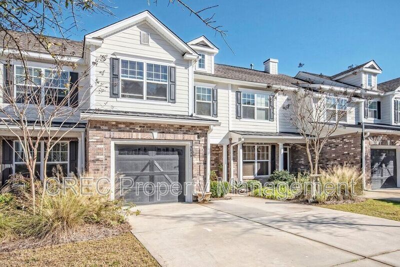 Gorgeous Park West Townhome! property image