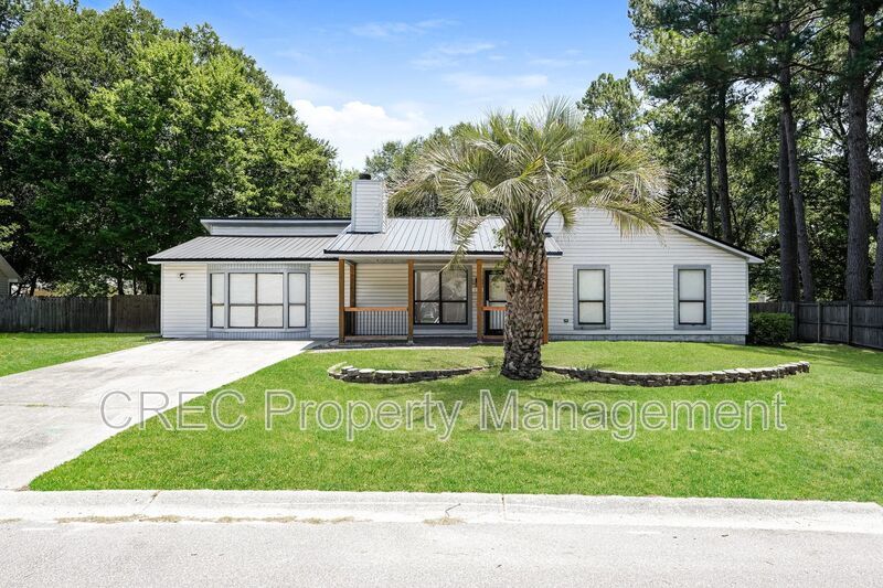 Spacious Summerville Ranch Style Home property image