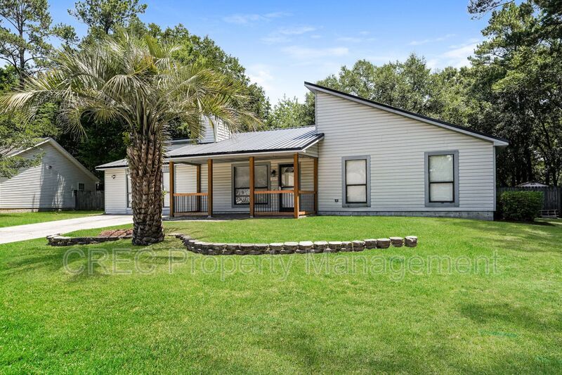 Spacious Summerville Ranch Style Home property image