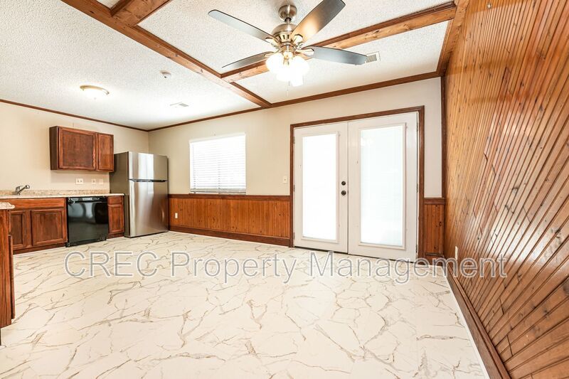 Spacious Summerville Ranch Style Home property image