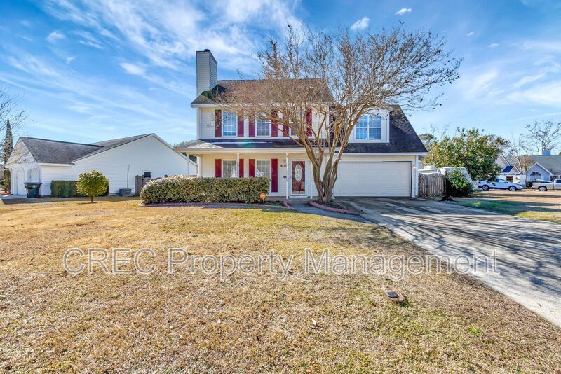 Spacious 4-Bedroom Home with Large Private Backyard property image
