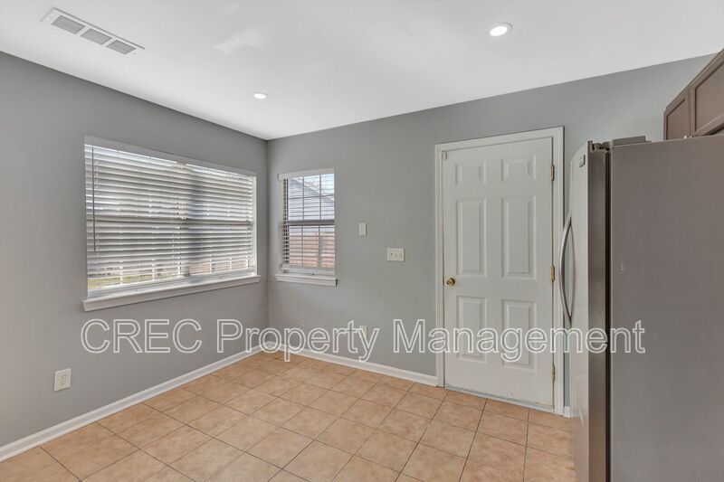 Spacious 4-Bedroom Home with Large Private Backyard property image